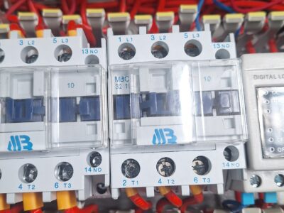 نصب درایو بصورت تخصصی و حرفه ای در استان قم و سراسر ایران تنظیمات plc ( پی ال سی )،تنظیمات بوستر پمپ